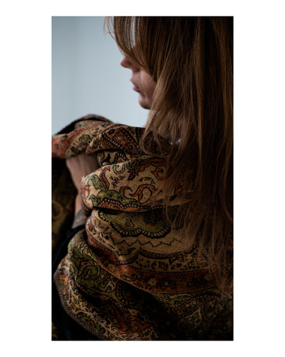 Vilnas gultas pārklājs no Kašmīras, Indijas