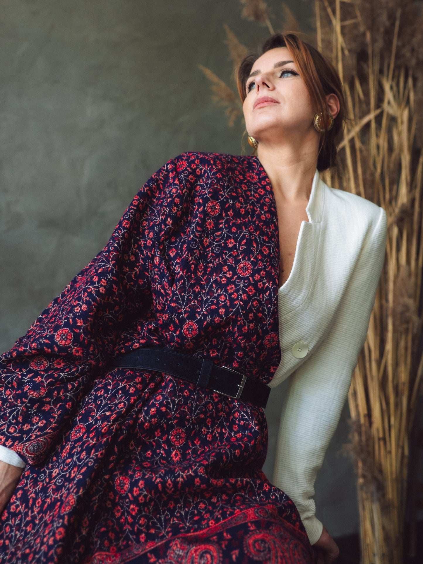 Sarkanīgs Kašmīra pleds